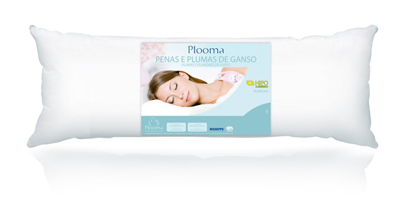 Body-Pillow-Pena-e-pluma1